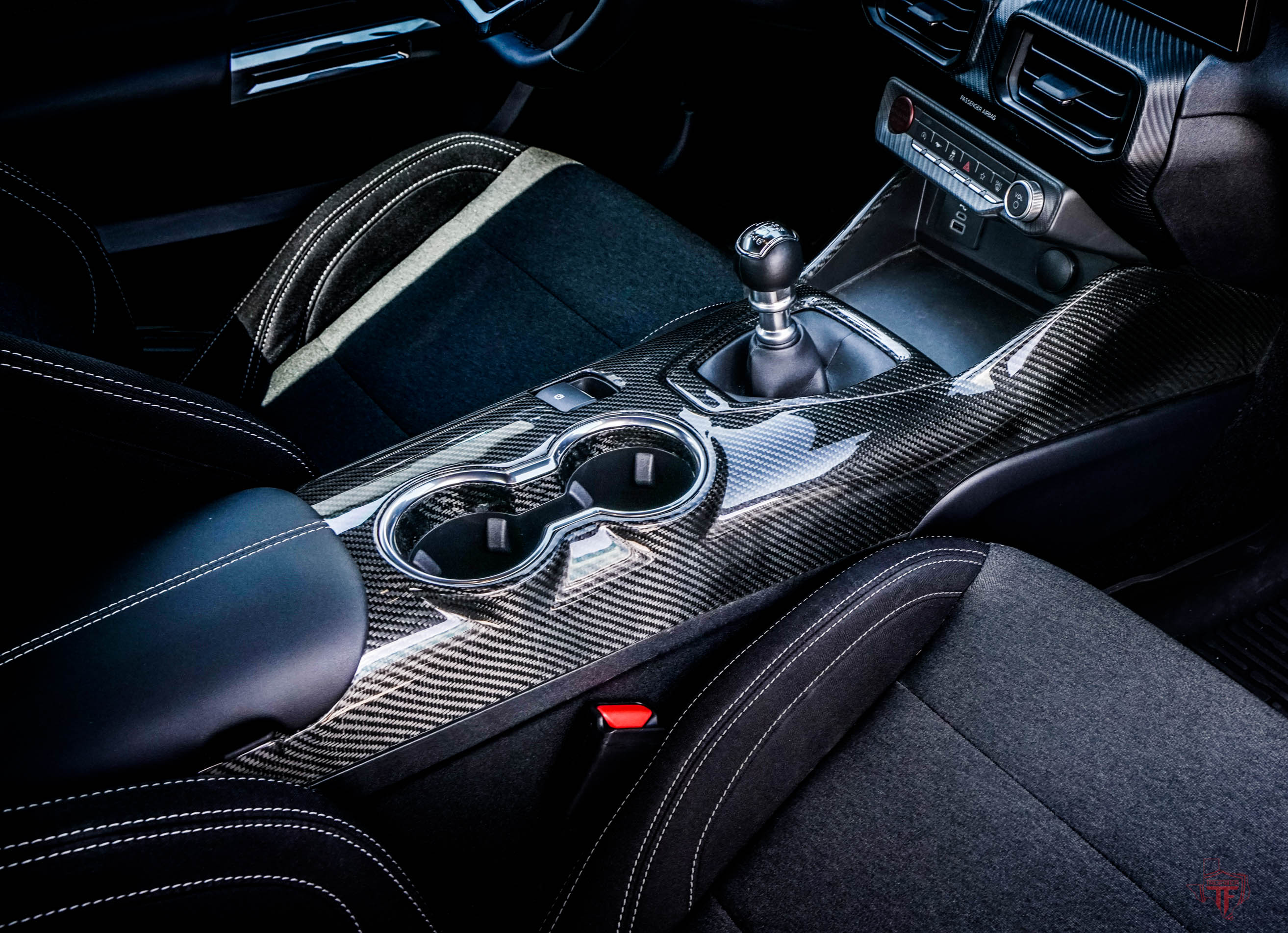 2024 Mustang Carbon Fiber Center Console - TRUFIBER.COM