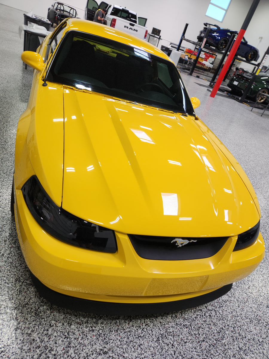 1999-2004 Mustang Fiberglass A49-2 Hood - view 9