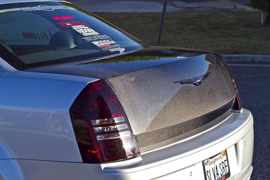2005-2007 300 Carbon Fiber CS6 Trunk - view 3