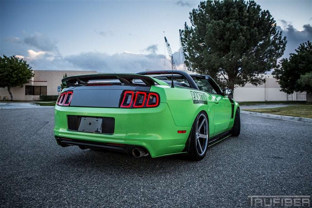 2013-2014 Mustang Carbon Fiber LG140 Rear Diffuser - view 3