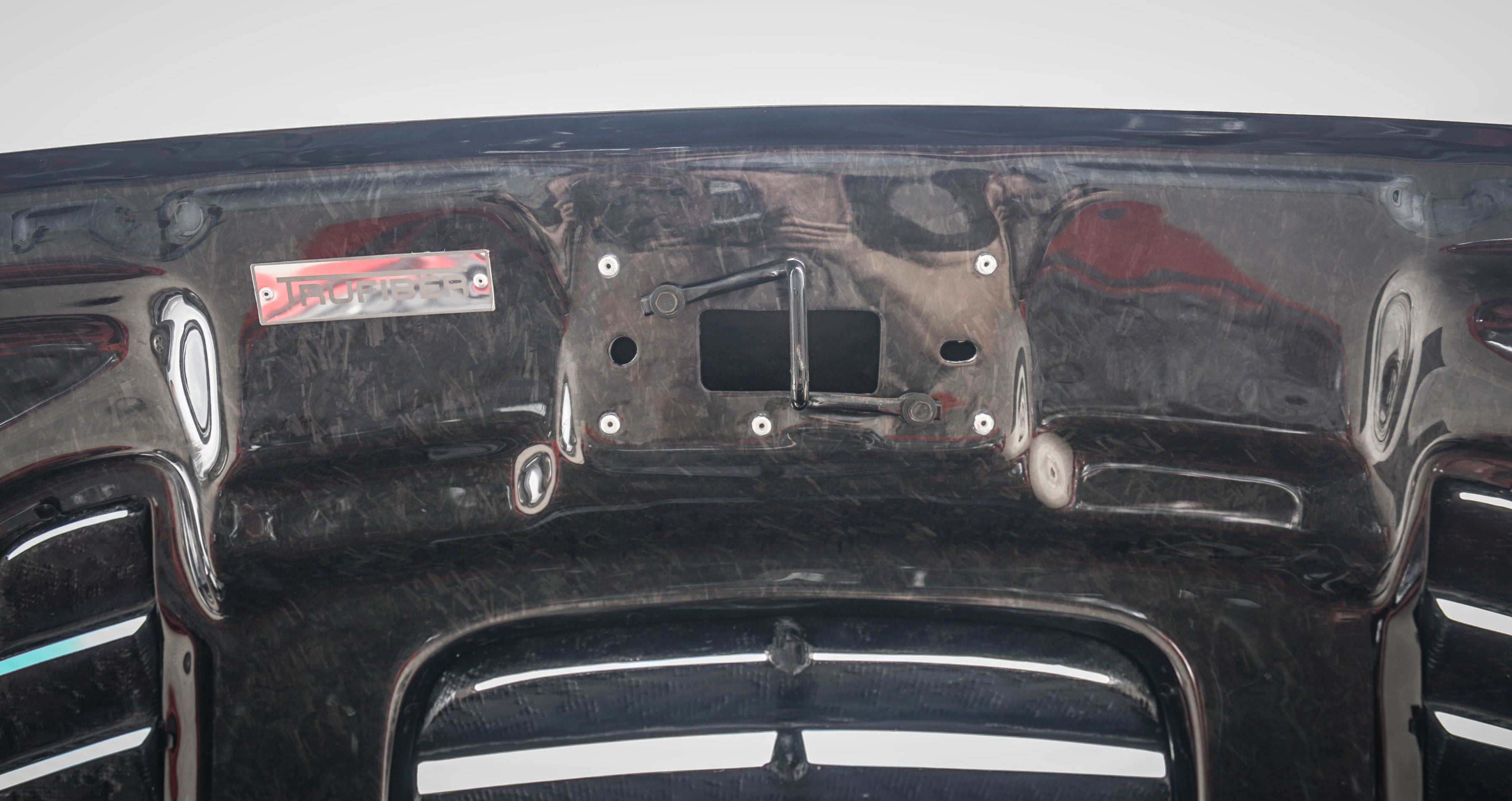 2015-2020 Mustang Forged Carbon Fiber A88KR Heat Extractor Hood - EXCLUSIVE