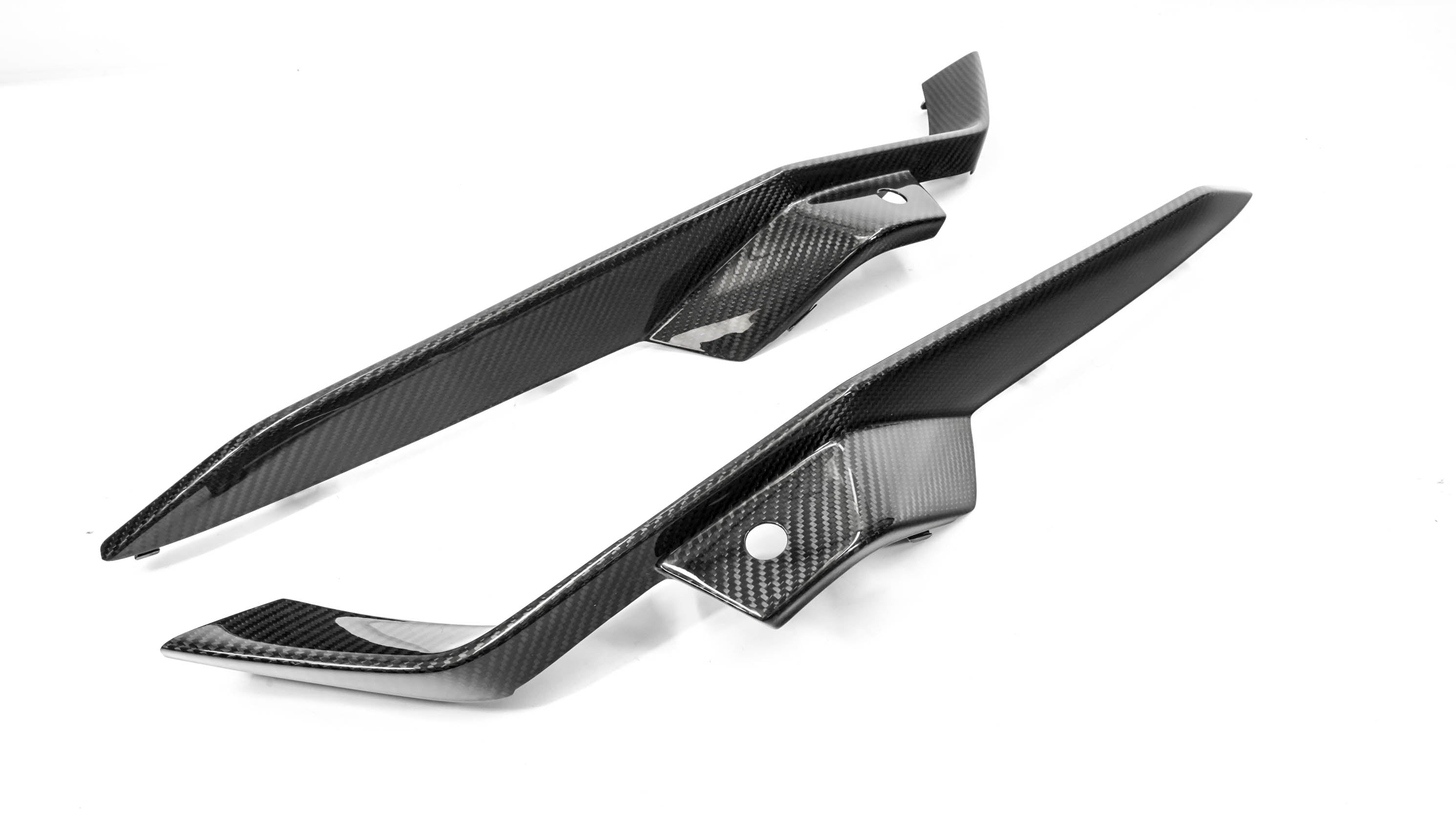 C8 Z06 Carbon Fiber LG591 Front Bumper Upper Grill Deflectors