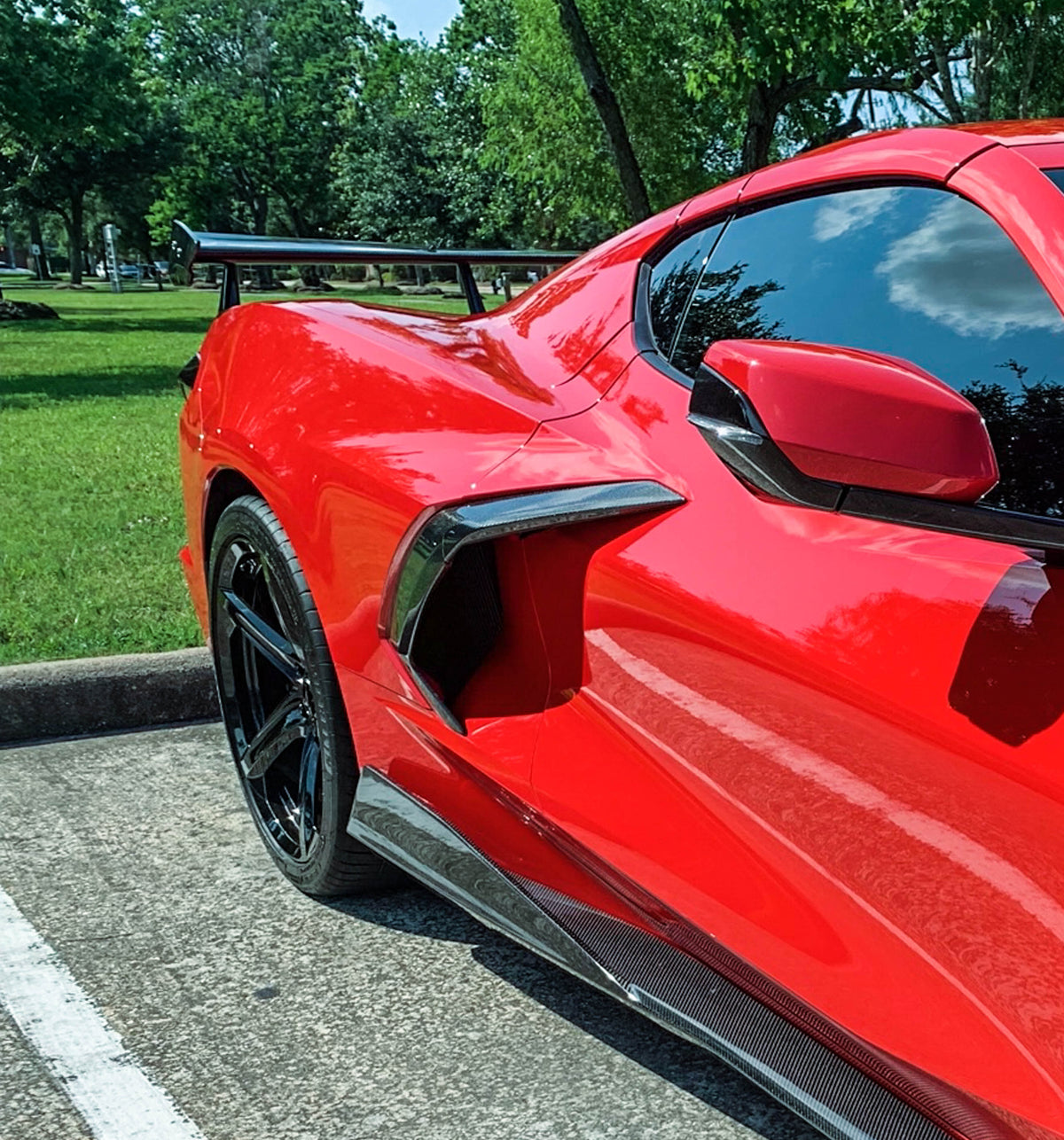C8 Corvette Carbon Fiber LG642 Boomerang 4 Piece Set - view 2