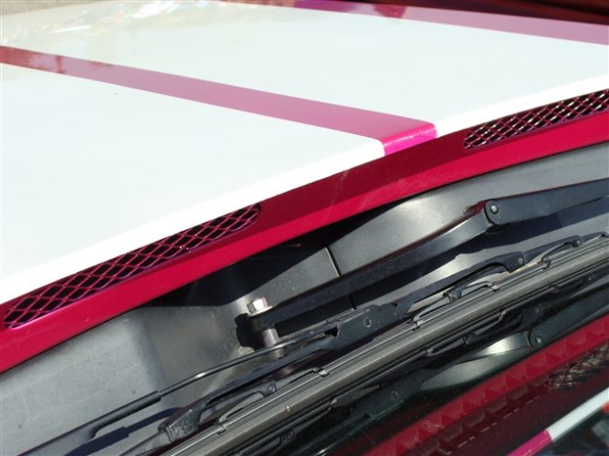 2005-2009 Mustang Fiberglass A49-3 Heat Extractor Hood - view 4