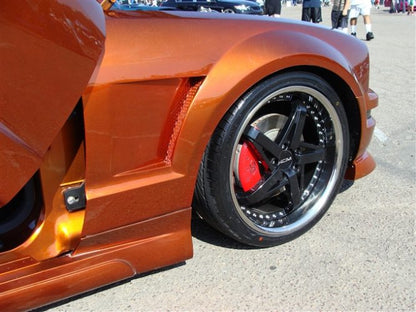 2005-2009 Mustang Fiberglass NX1 Vented Fenders - view 2