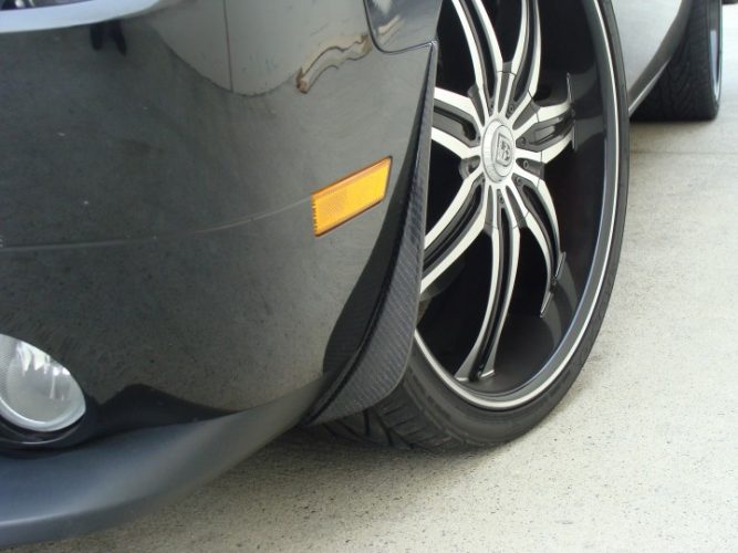 2009-2013 Challenger Carbon Fiber LG41 Front Splash Guards - view 3