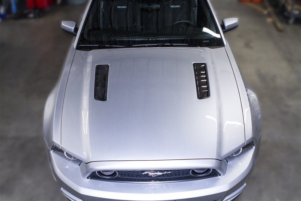 2013-2014 Mustang GT Carbon Fiber LG142 Hood Vents - view 2
