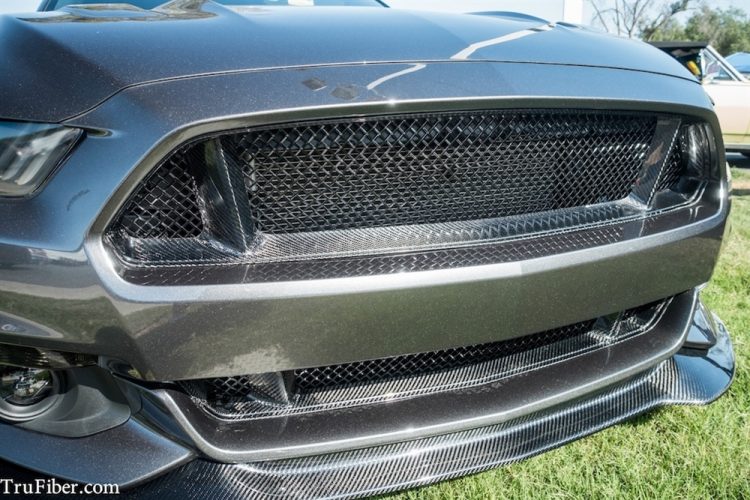2015-2017 S550 Mustang Carbon Fiber LG239 Front Bumper Upper Grille - view 3