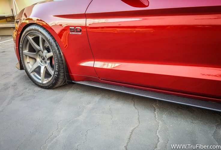 2015-2018 S550 Mustang Carbon Fiber LG310 Splash Guards (Front) - view 2