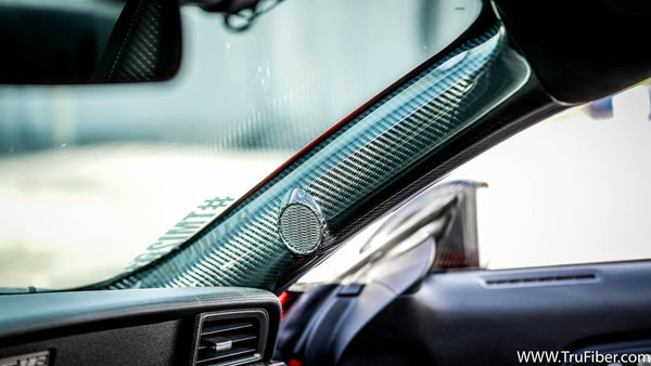 2015-2020 S550 Mustang Carbon Fiber LG429 A-Pillar (passenger's side)