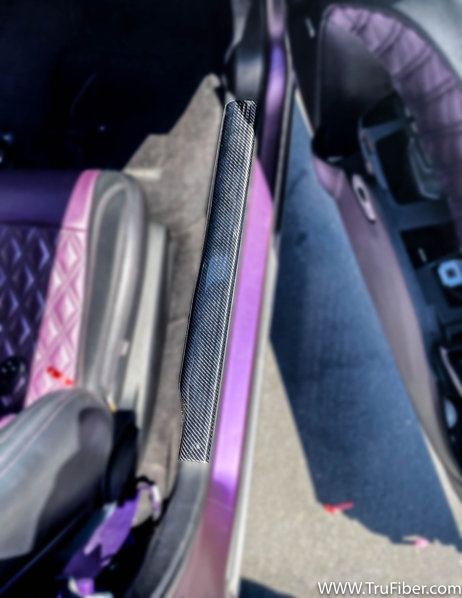 2015-2022 Challenger Carbon Fiber LG465 Door Sills - view 3