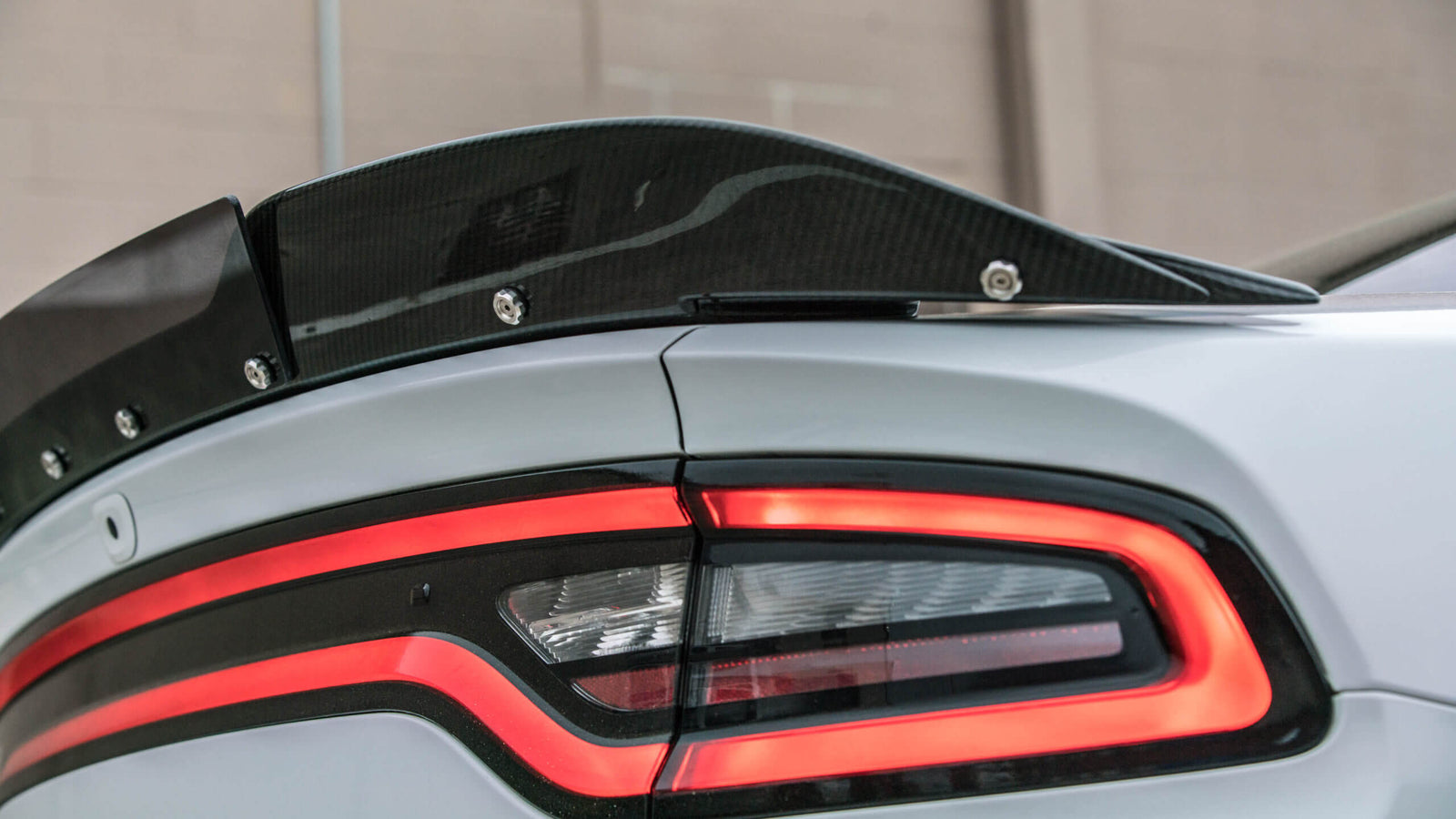 2015-2022Charger Carbon Fiber LG382 WICKER BILL