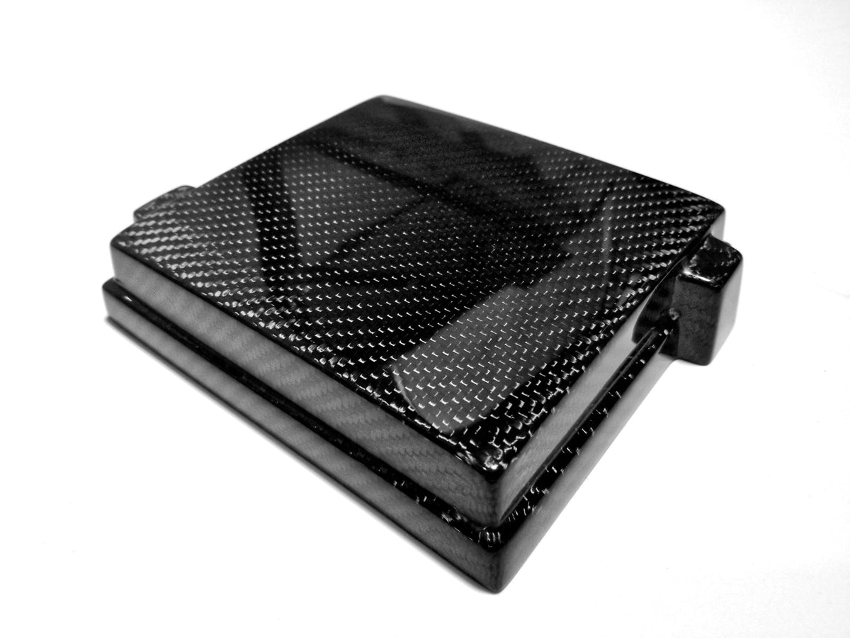 2016-2019 Camaro Carbon Fiber LG418 Fuse Box Cover - view 3
