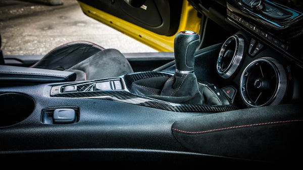 2016-2019 Camaro Carbon Fiber LG422 Shifter Bezel - view 2