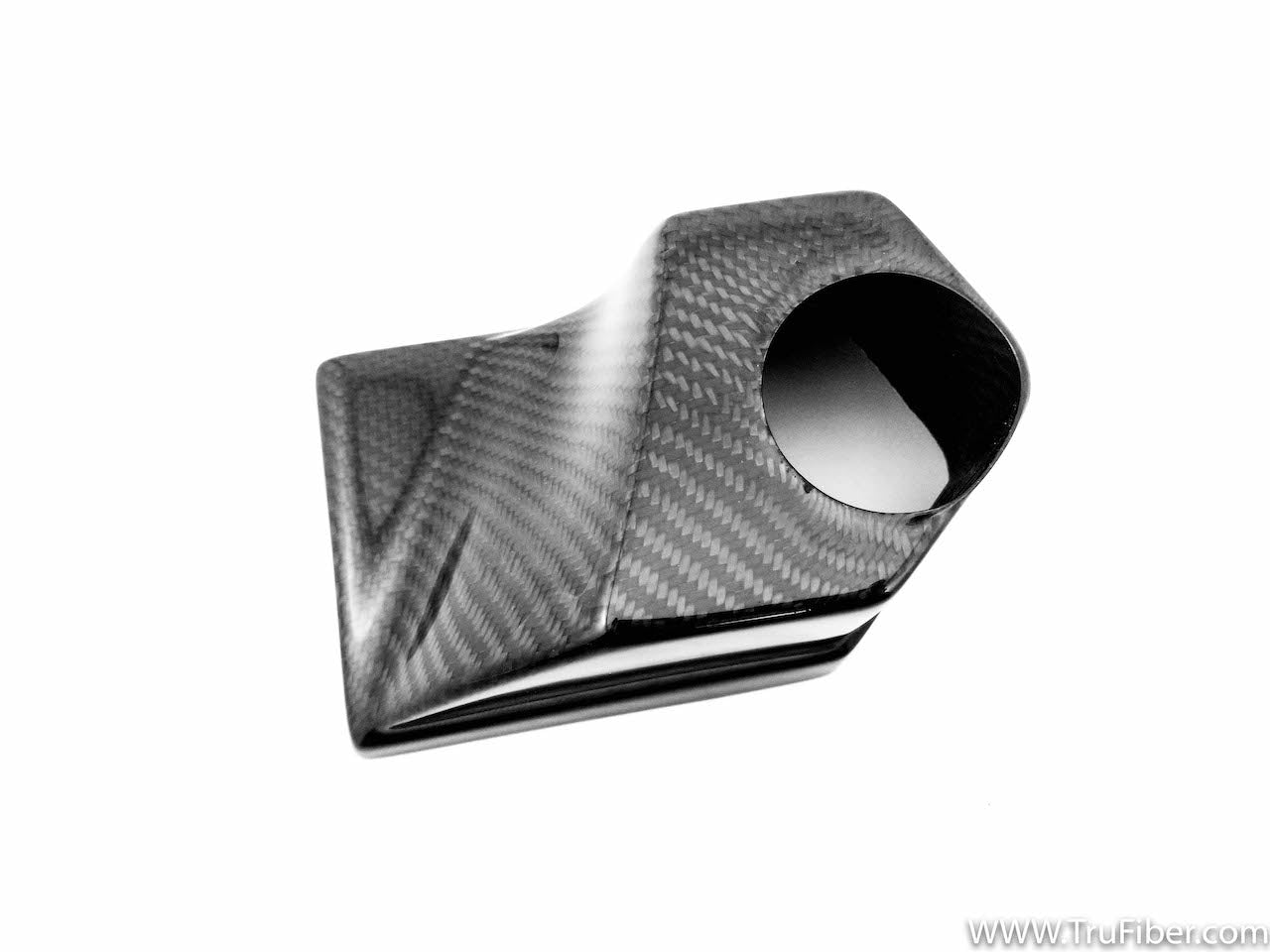 2016-2019 Camaro Carbon Fiber LG473 Brake Fluid Reservoir Cover - EXCLUSIVE