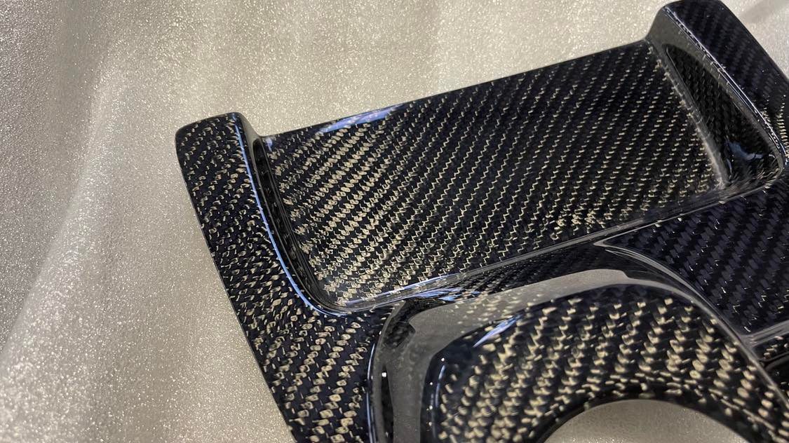 2020-2023 S550 Mustang GT500 Carbon Fiber LG536KR Center Console Insert - view 2