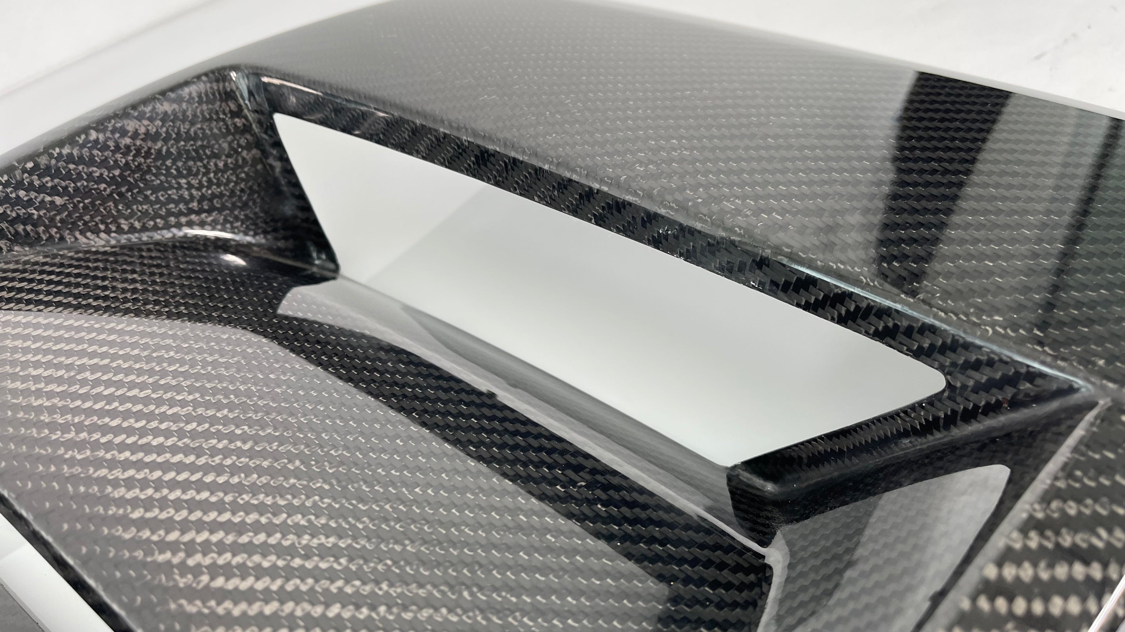 Blem 2009-2013 Camaro Carbon Fiber LG162 Hood Insert (fits ZL1) - TRUFIBER.COM