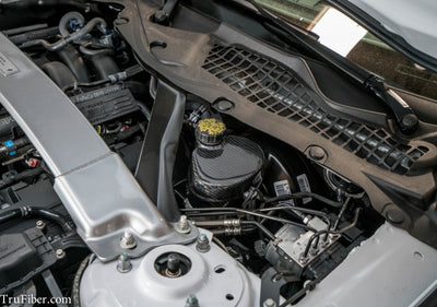 2015-2018 Mustang Carbon Fiber LG286 Master Cylinder Cover
