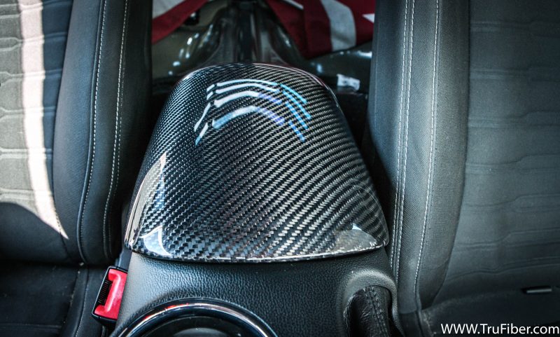 2015-2022 Mustang Carbon Fiber LG381 Armrest Cover